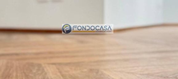 2-salle Appartement à Milan, Italy No. 240966 8