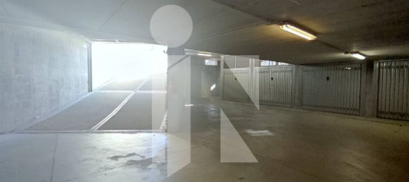 2-salle Appartement à Mantua, Italy No. 250582 10