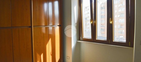 2 bedrooms Apartment in Rome, Italy No. 336171 6