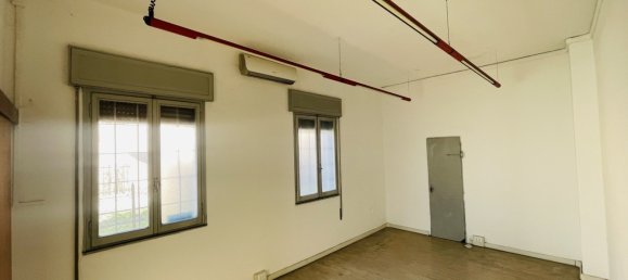 4 bedrooms Apartment in Stra, Italy No. 85702 19