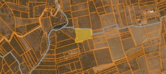 Terreno en Saint-Andre, France No. 196849 3