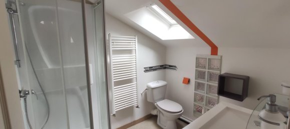 2 bedrooms House in Meung-sur-Loire, France No. 272407 2