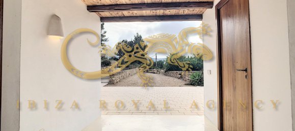 3 bedrooms Villa in Sant Agusti des Vedra, Spain No. 846 29