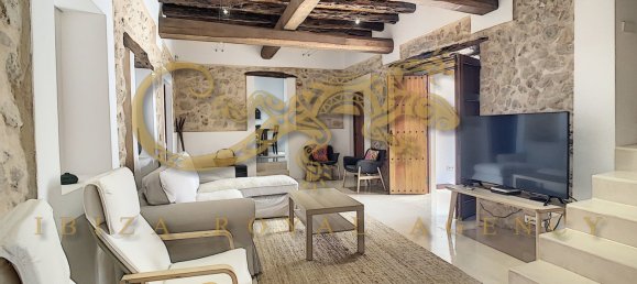 3 bedrooms Villa in Sant Agusti des Vedra, Spain No. 846 19