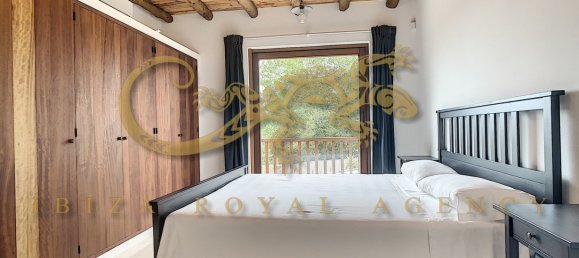 3 bedrooms Villa in Sant Agusti des Vedra, Spain No. 846 22