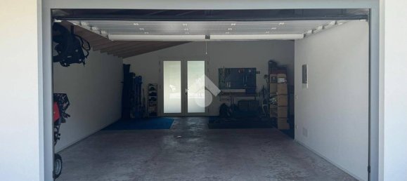 2 bedrooms Villa in Feltre, Italy No. 357189 15