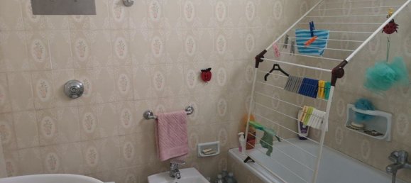 Квартира с 10 комнатами в Пенне, Италия № 87084 3