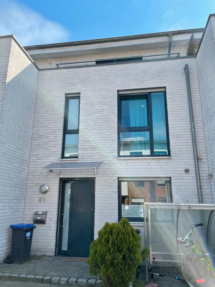 3 bedrooms Townhouse in Steinfurt, Germany No. 302887