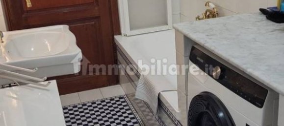 3 bedrooms Apartment in Florence, Italy No. 361829 5