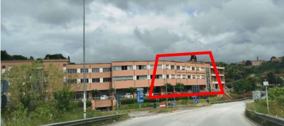 3غرفة شقة في Siena, Italy رقم 201034 2