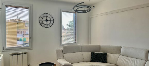 5 rooms Apartment in Venice, Italy No. 88728 3