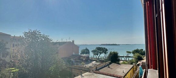 5 rooms Apartment in Venice, Italy No. 88728 20