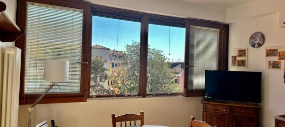 5 rooms Apartment in Venice, Italy No. 88728 6