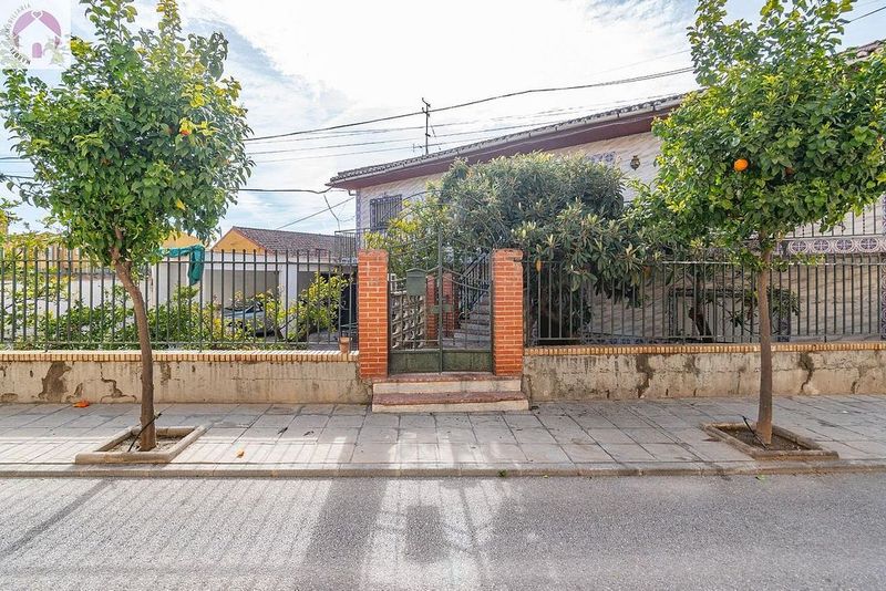 8 bedrooms House in Vegas del Genil, Spain No. 227847