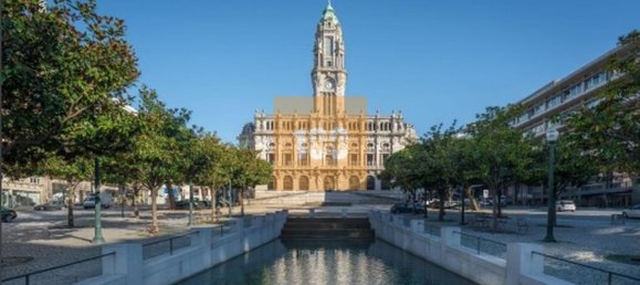 894m² Building in Porto, Portugal No. 109965 14