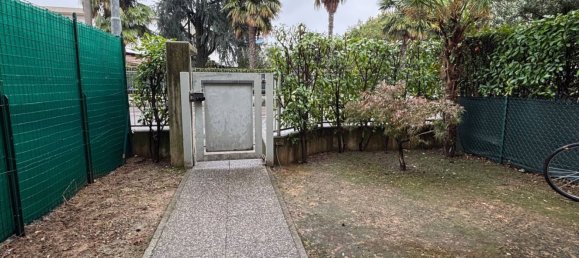 Дом с 3 комнатами в Грумелло дель Монте, Италия № 123548 21