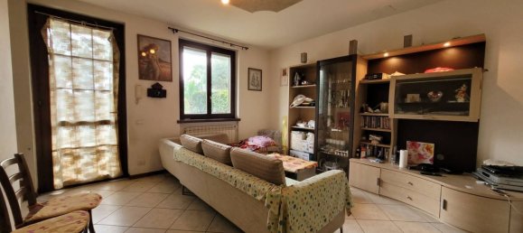 Дом с 3 комнатами в Грумелло дель Монте, Италия № 123548 5