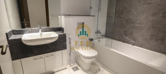 2 bedrooms Apartment in Business Bay, UAE No. 8195 4