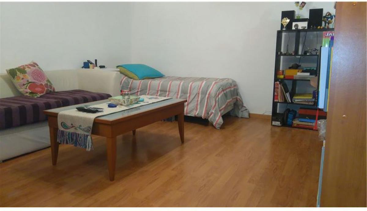 Studio in Buenos Aires, Argentina No. 66956