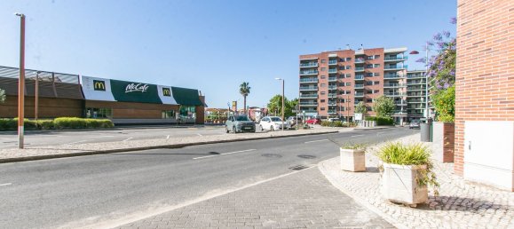  مرآب في Vila Franca de Xira, Portugal 309متر مربع رقم 79873 13