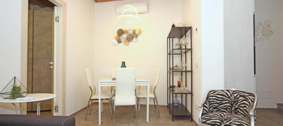 3 rooms Apartment in Siena, Italy No. 29401 11