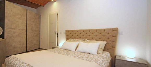3 rooms Apartment in Siena, Italy No. 29401 9