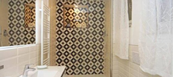 3 rooms Apartment in Siena, Italy No. 29401 10