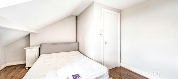 1 bedroom Apartment in London, United Kingdom No. 7734 20