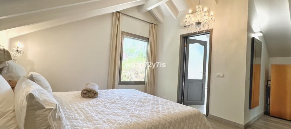 5 bedrooms Villa in Cadiz, Spain No. 135717 10