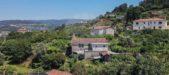 4 bedrooms House in Castelo de Paiva, Portugal No. 47974 2