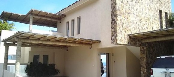 4 bedrooms House in Guerrero, Mexico No. 165862 2