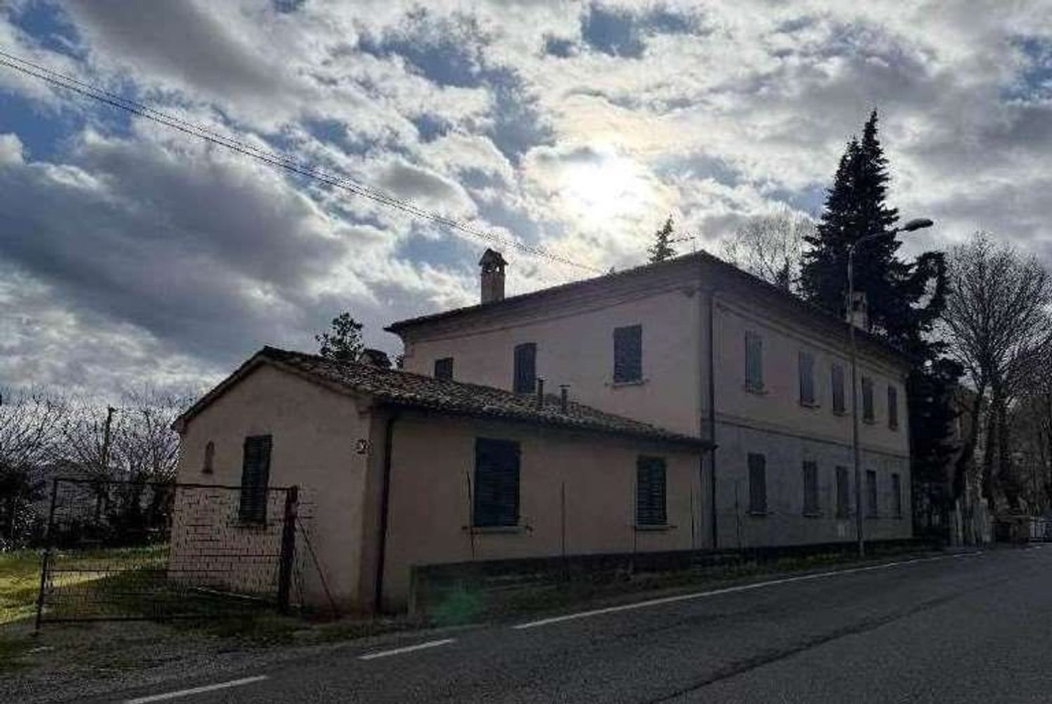 12 rooms Villa in Pesaro, Italy No. 225904
