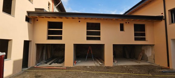 2-salle Appartement à Paladina, Italy No. 8750 21