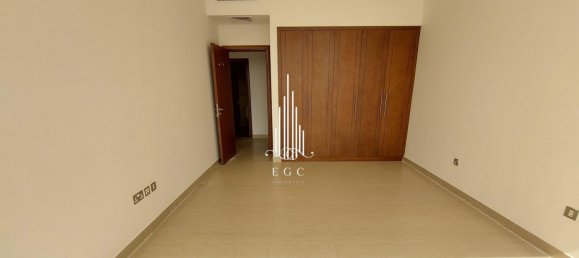 Apartamento T4 em Corniche Road, UAE N.º 25766 12