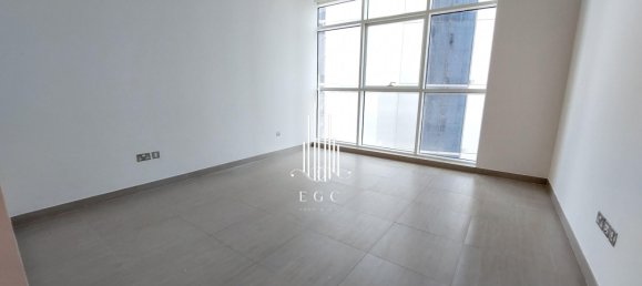 Apartamento T4 em Corniche Road, UAE N.º 25766 7