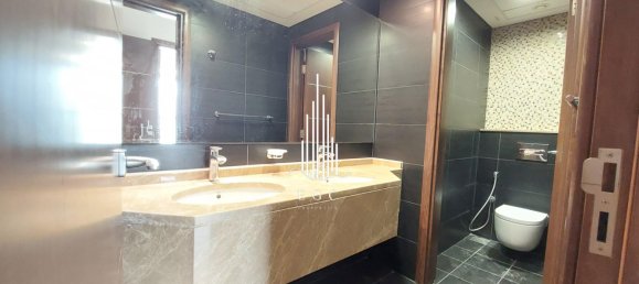 Apartamento T4 em Corniche Road, UAE N.º 25766 26