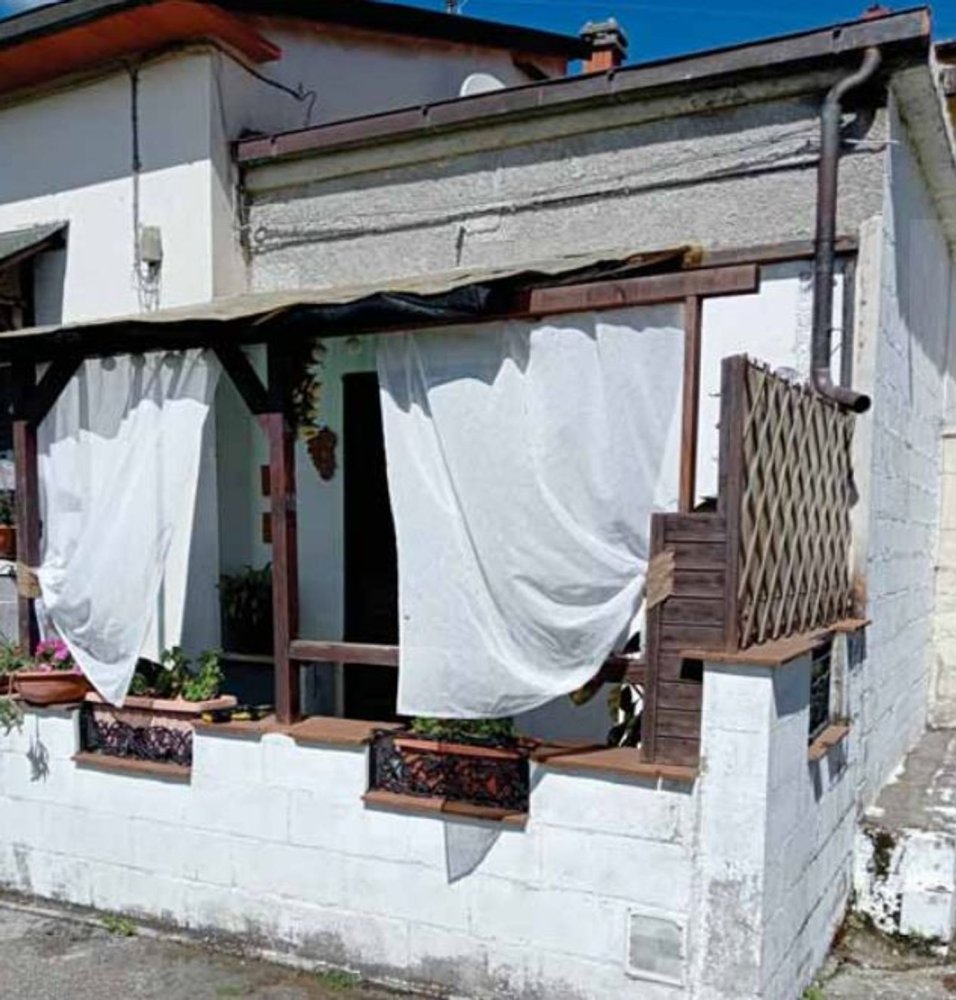 7-Zimmer Haus in Castiglione del Lago, Italy, Nr. 46656