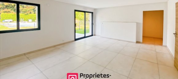 3 bedrooms House in Eure, France No. 360198 15