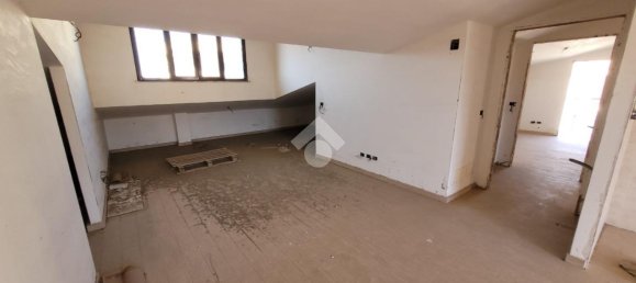 3-Zimmer Wohnung in Reggio Calabria, Italy, Nr. 105839 8