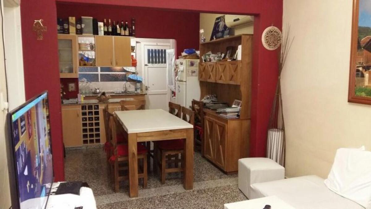 2 bedrooms House in Lomas de Zamora, Argentina No. 65548