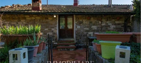6 rooms House in Fiesole, Italy No. 38932 7