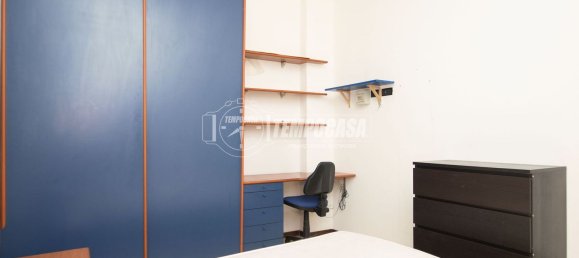 2 rooms Apartment in Bologna, Italy No. 26606 12