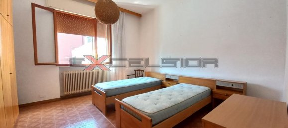 3 rooms House in Cavarzere, Italy No. 233185 6