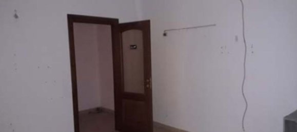 3 rooms House in Torre Beretti e Castellaro, Italy No. 78713 10