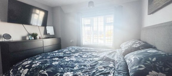 3 bedrooms House in Havant, United Kingdom No. 10894 12