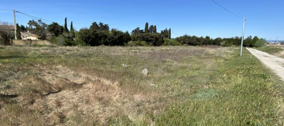 700m² Land in Cavaillon, France No. 57622 4