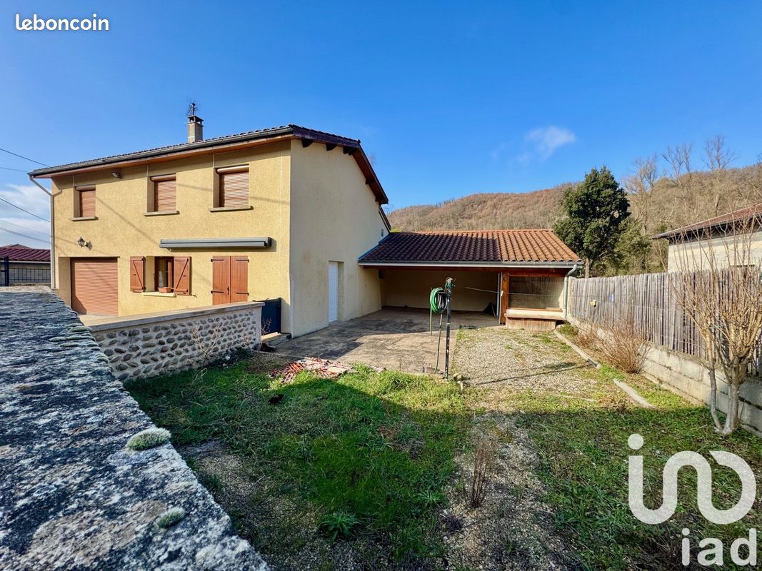 5 rooms House in Hauterives, France No. 206143