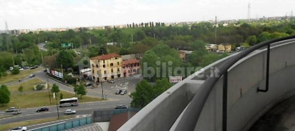 Apartamento de 2 dormitorios en Sesto San Giovanni, Italy No. 56299 15