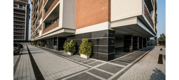 Apartamento de 2 dormitorios en Sesto San Giovanni, Italy No. 56299 2