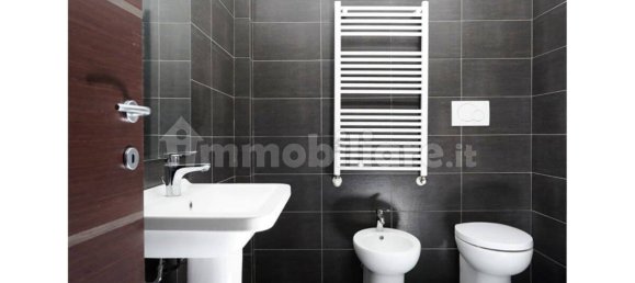 Apartamento de 2 dormitorios en Sesto San Giovanni, Italy No. 56299 22